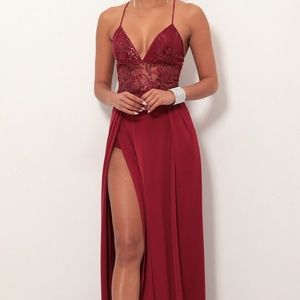 Tulum Sequins Lace Maxi Dress Prom Gown in Merlot/Red (Lucy in the Sky) (Small)